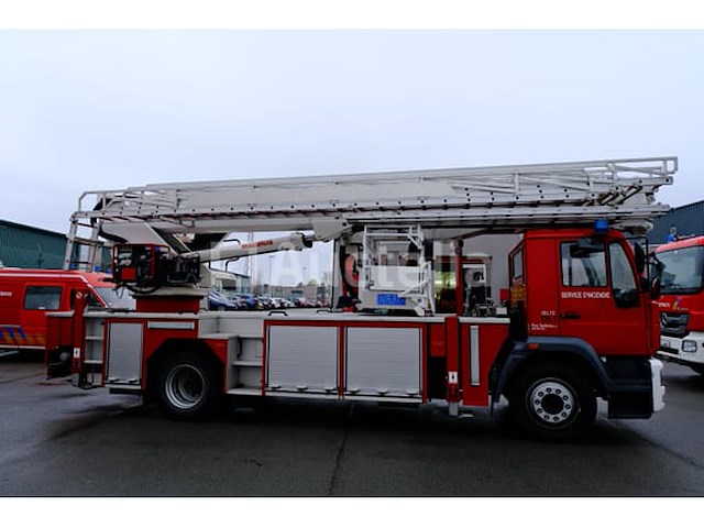 Ref:lot v7 - ladder truck man ls 19 llc (2004-31,937 km-vin:wmal87zzz3y118631) - afbeelding 35 van  84