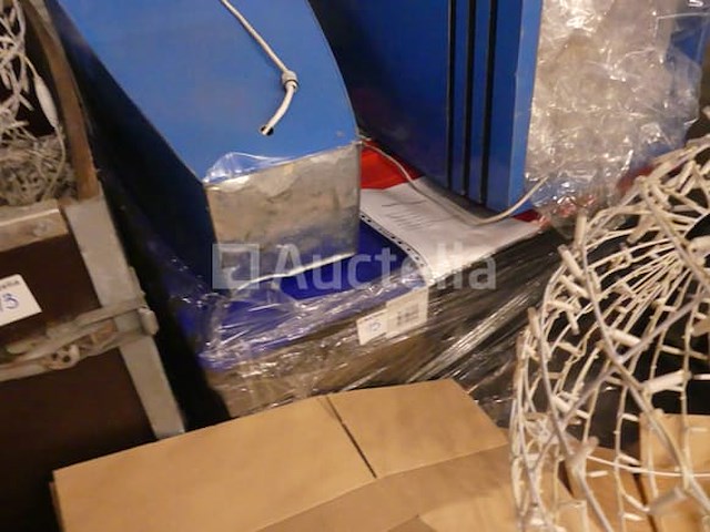 Ref:palette 2 - 50 verschillende led-slingerlampen - afbeelding 2 van  2