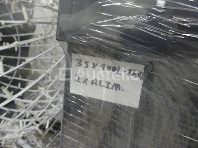 Ref:palette 3 - 90 diverse led-slingerlampen - afbeelding 1 van  5