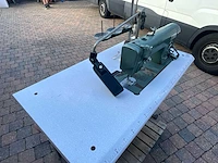 Refrey industriële stiksteekmachine met onderstel en werkblad - afbeelding 5 van  8