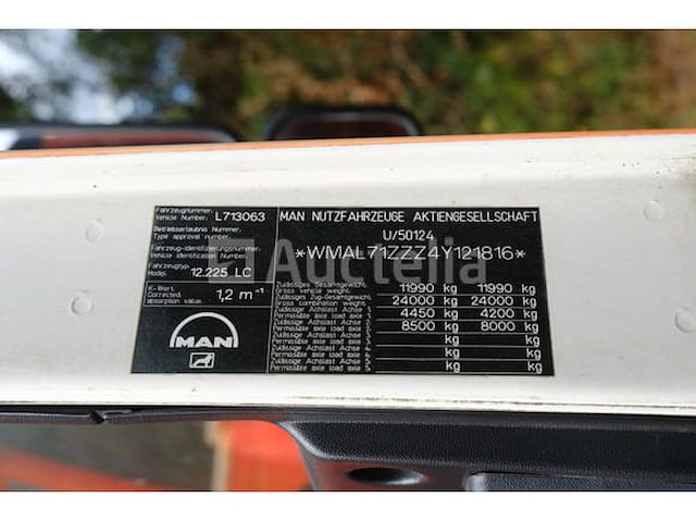 Ref:s63 - extricatiewagen man l71 (2004-56,605 km-vin:wmal71zzz4y121816) - afbeelding 13 van  38