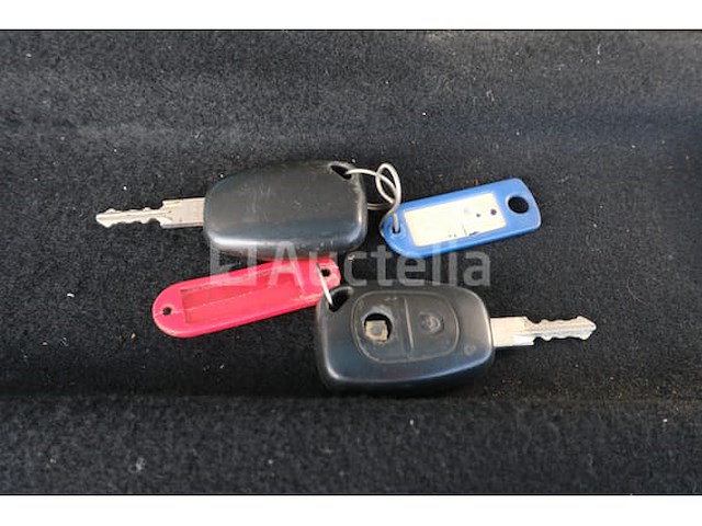 Ref:t44 - renault kangoo 4x4 voertuig (2005-224.488 km-vin:vf1kcavak33110629) - afbeelding 31 van  41