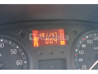 Ref:v21 - renault clio voertuig (2005-181,147 km - vin:vf1bbr7cf33135460)