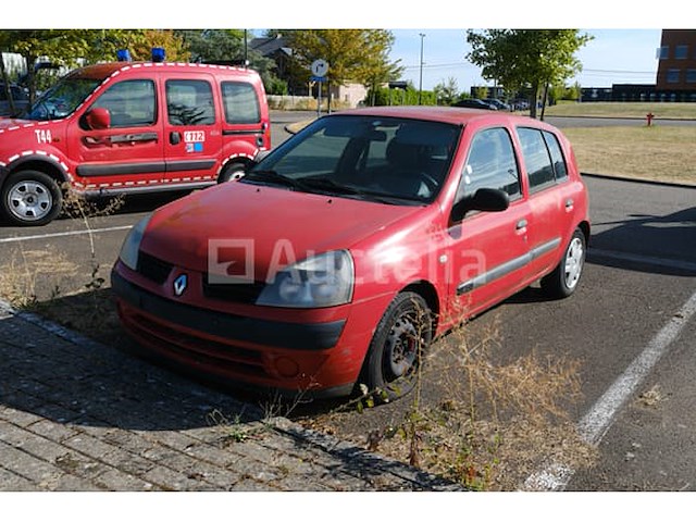 Ref:v21 - renault clio voertuig (2005-181,147 km - vin:vf1bbr7cf33135460) - afbeelding 17 van  40