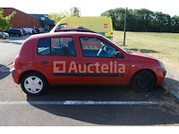 Ref:v21 - renault clio voertuig (2005-181,147 km - vin:vf1bbr7cf33135460) - afbeelding 18 van  40