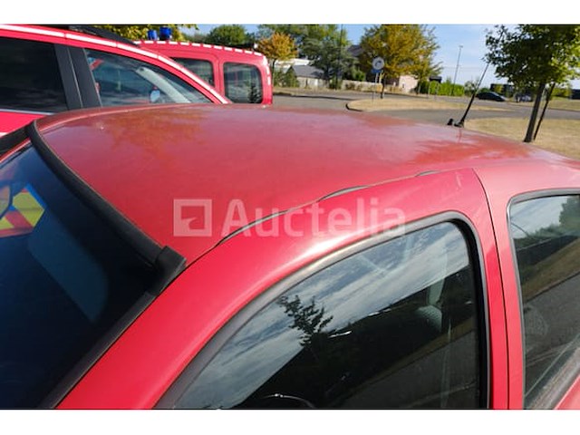 Ref:v21 - renault clio voertuig (2005-181,147 km - vin:vf1bbr7cf33135460) - afbeelding 20 van  40