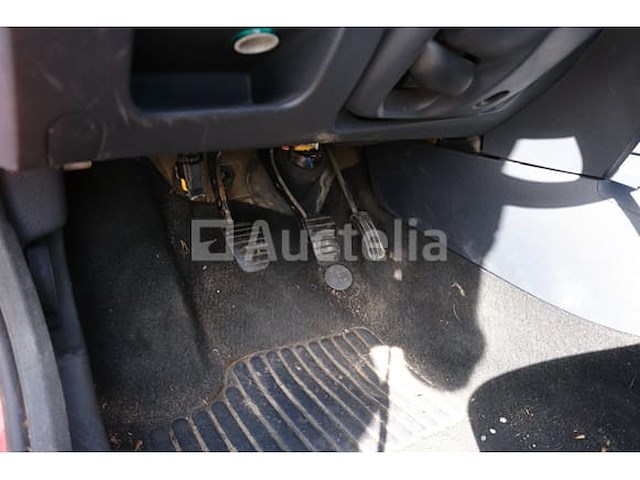 Ref:v21 - renault clio voertuig (2005-181,147 km - vin:vf1bbr7cf33135460) - afbeelding 37 van  40