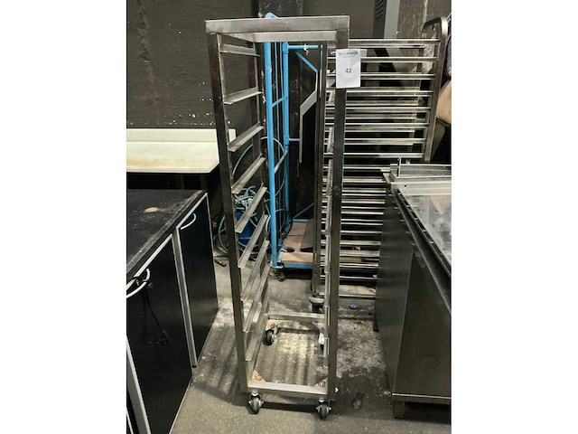 Regaalwagen - afbeelding 1 van  4