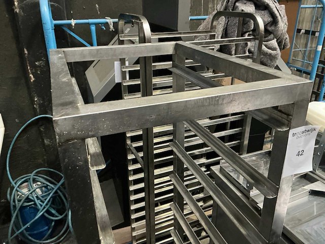 Regaalwagen - afbeelding 4 van  4