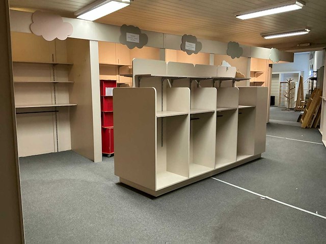 Regalo winkelinstallatie - afbeelding 1 van  8