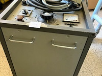 Regelbare voeding elektriciteit zwaar model - afbeelding 1 van  3