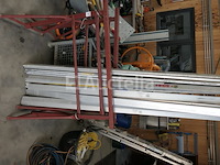 Regels en niveaus, metselaarsbruggen, stanley die vierkant markeert - afbeelding 7 van  7