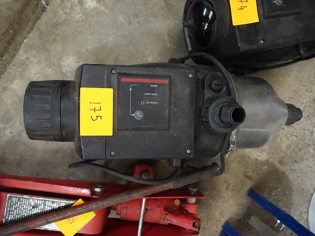 Regenwaterpomp grundfos (na te zien) - afbeelding 1 van  3