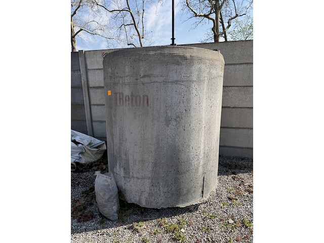 Regenwaterput beton - afbeelding 1 van  1