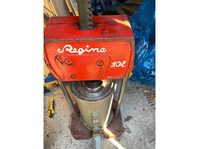 Regina - 10l - stopmachines en vulbussen - afbeelding 2 van  2