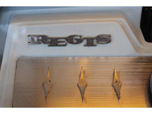 Regis 120 - jukebox - afbeelding 7 van  8