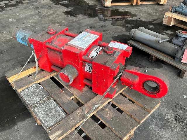 Regnier hydraulische cilinder - afbeelding 4 van  4