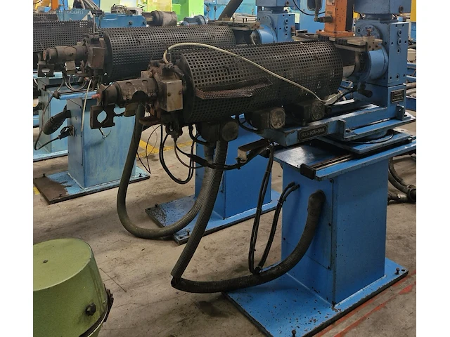 Reifenhauser 35 mm 25d pvc-extruder reifenhauser... - afbeelding 1 van  4