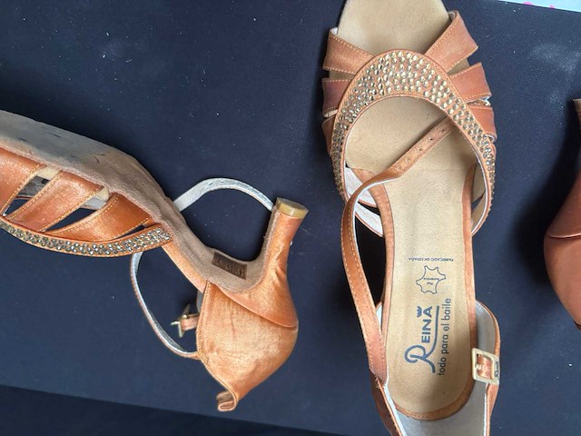 Reina schoenen maat 38 (gebruikt) (2x) - afbeelding 4 van  4