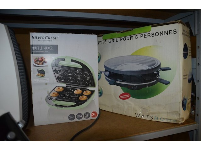 Reiskoffer dunlop, wafelijzer silvercrest, broodrooster domo, raclette grill watshome, luchtbevochtiger boneco, mini chopper - afbeelding 4 van  6