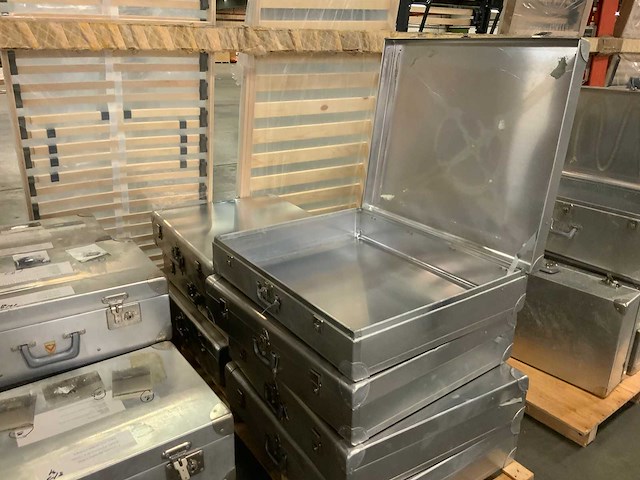 Reiskoffer - afbeelding 2 van  3