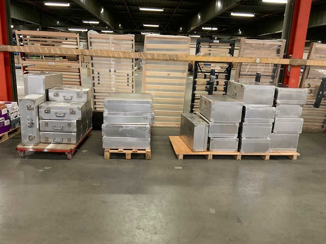 Reiskoffer - afbeelding 3 van  3