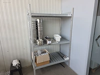 Rek in aluminium en pvc leggers