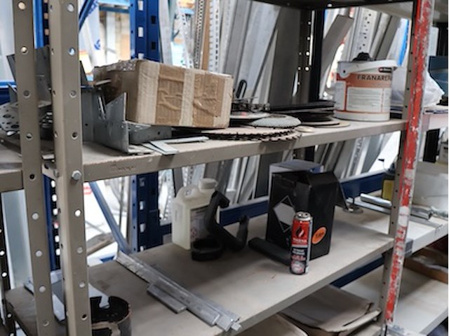 Rek inclusief inhoud (x7) - afbeelding 10 van  22