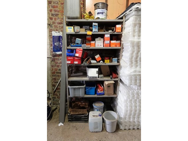 Rek + inhoud - afbeelding 1 van  4