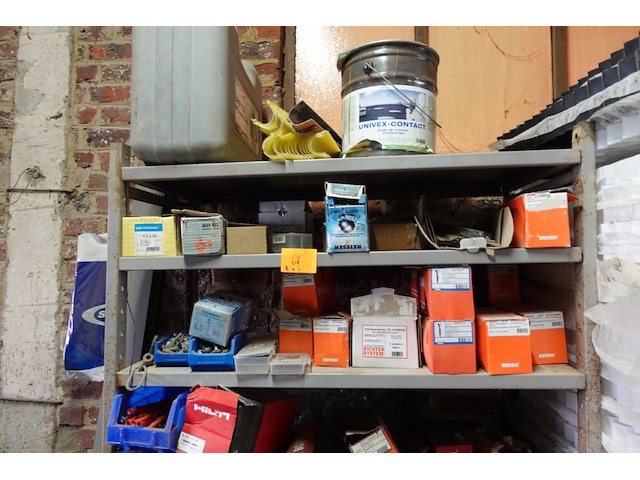 Rek + inhoud - afbeelding 2 van  4