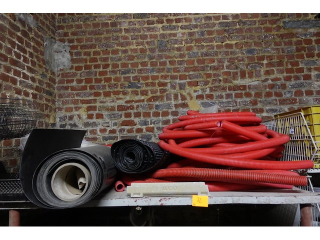 Rek + inhoud - afbeelding 3 van  3