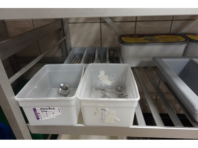 Rek + inhoud - afbeelding 6 van  8