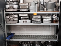 Rek + inhoud - afbeelding 1 van  8