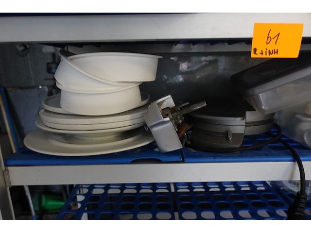 Rek + inhoud - afbeelding 4 van  10