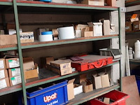 Rek + inhoud - afbeelding 14 van  26