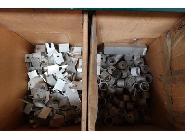 Rek + inhoud - afbeelding 25 van  26