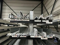 Rek inhoudende aluminium profielen - afbeelding 2 van  4