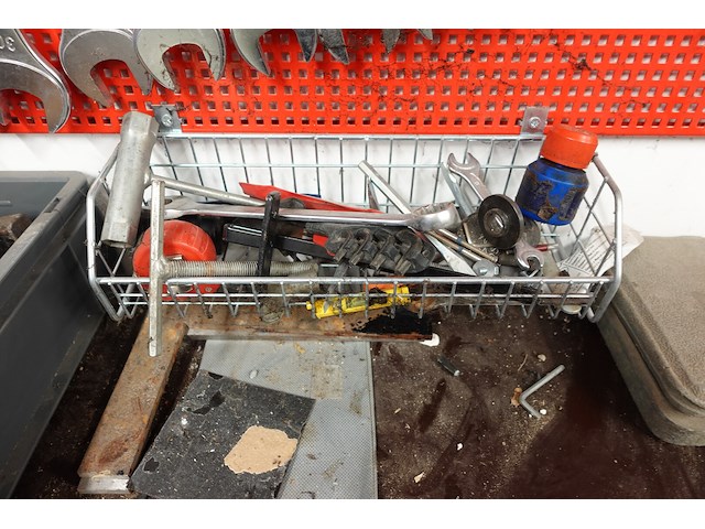 Rek met facom materiaal - afbeelding 5 van  16