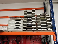 Rek met facom materiaal - afbeelding 8 van  16