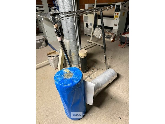 Rek met folie - afbeelding 1 van  3