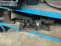Rek met grote partij tools - afbeelding 4 van  12