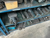 Rek met grote partij tools - afbeelding 7 van  20