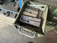 Rek met grote partij tools - afbeelding 6 van  14