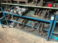 Rek met grote partij tools - afbeelding 11 van  14