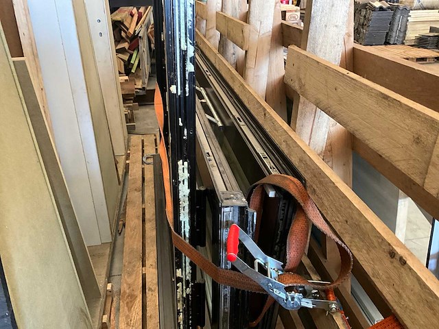 Rek met inhoud diverse plaatmateriaal - afbeelding 7 van  7