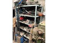 Rek met inhoud - afbeelding 1 van  4