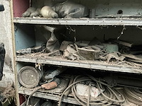 Rek met inhoud - afbeelding 9 van  10