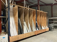 Rek met inhoud - afbeelding 1 van  8