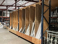 Rek met inhoud - afbeelding 2 van  8