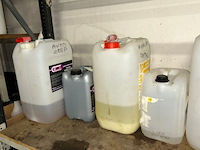 Rek met inhoud - afbeelding 2 van  6